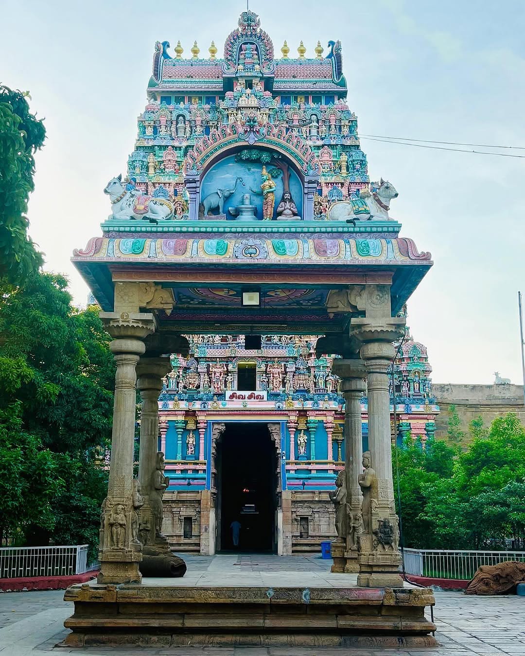 Jambukeswarar Akhilandeshwari Temple
