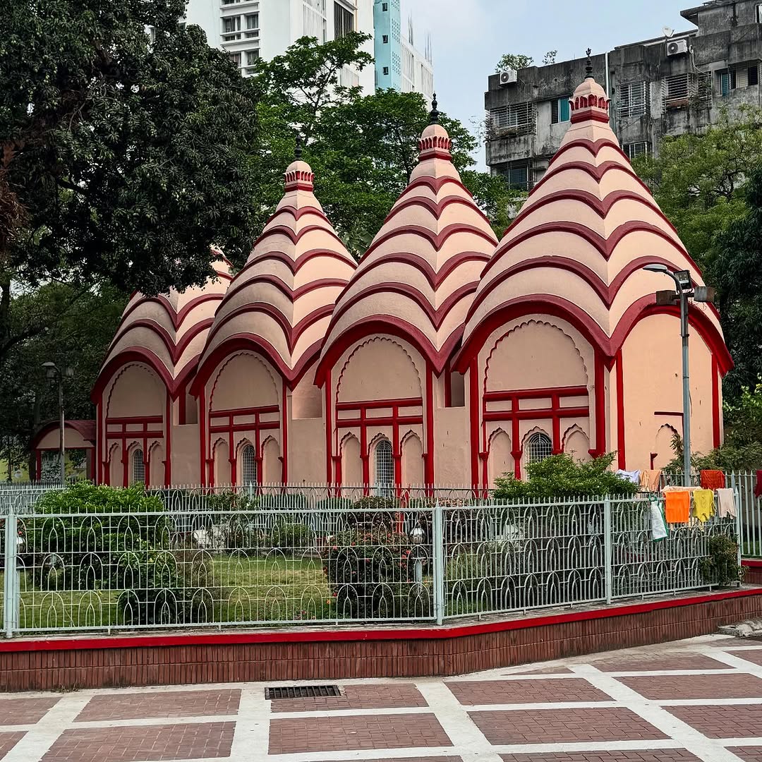 Dhakeshwari Temple (Dhakeshwari Jatiya Mandir)
