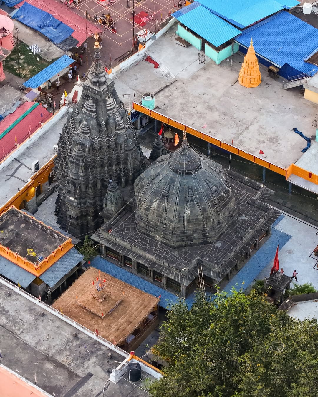 Vishnupad Temple